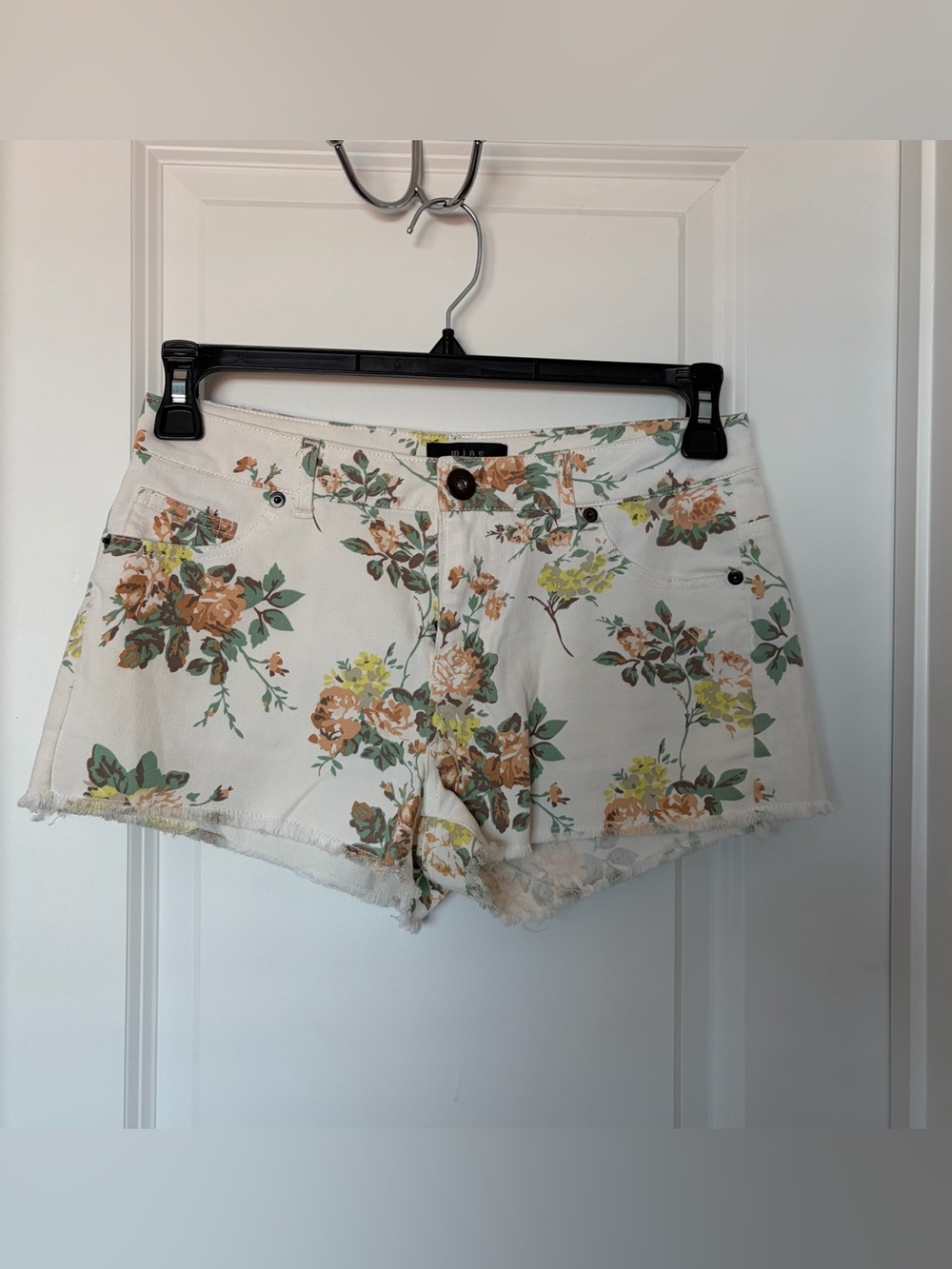 Mine- Floral Denim Shorties - White with Green & Tan Floral
Size S